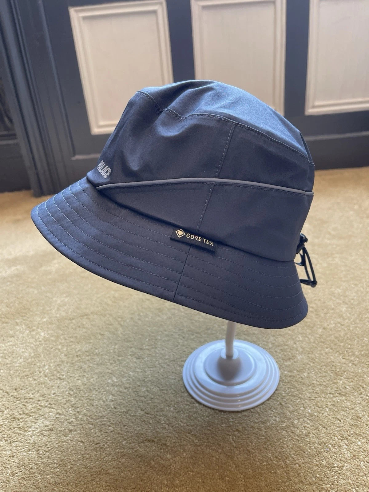 eBay 168200084059 photo 2: Palace Gore-Tex M-Tek Bucket Hat Navy S/M Brand New With Tags FW24