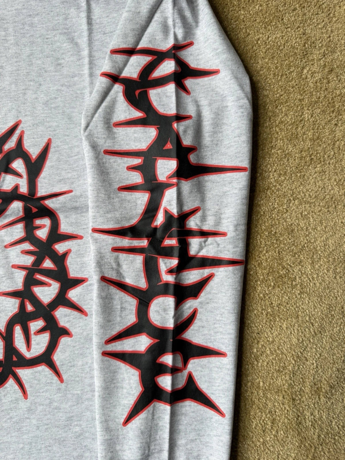 eBay 168587645285 photo 4: Palace Spiked Long Sleeve T-Shirt In Grey Marl (FW 2024) Size XL, BNWT