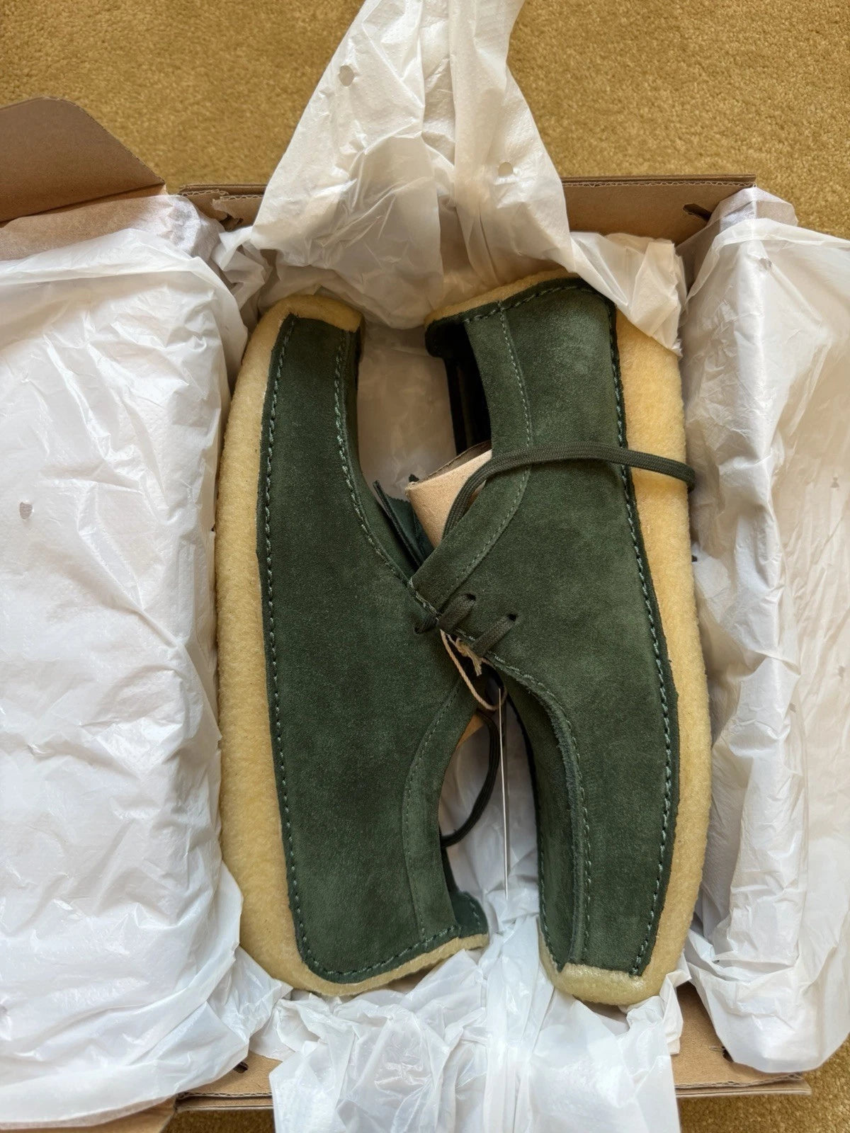 eBay 168552577279 photo 9: Men’s Clark’s Originals Natalie European Exclusive Shoes In Deep Green Size UK 8