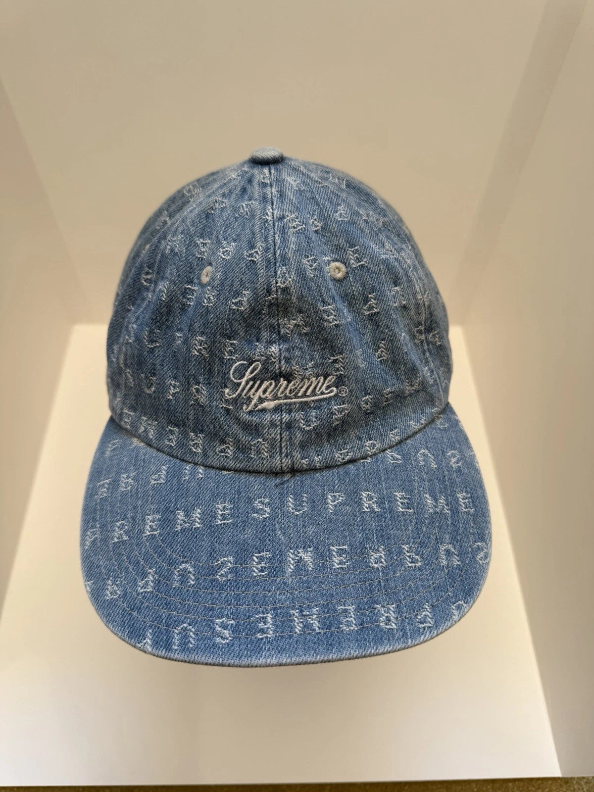 eBay 168552553336 photo 2: Supreme Jacquard Logos Denim 6-Panel Cap In Blue (SS 2020) One Size