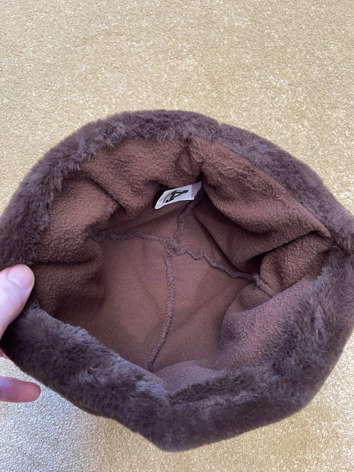 eBay 168130171530 photo 3: Palace Teddy Beanie in Brown Size S/M (FW 2020)