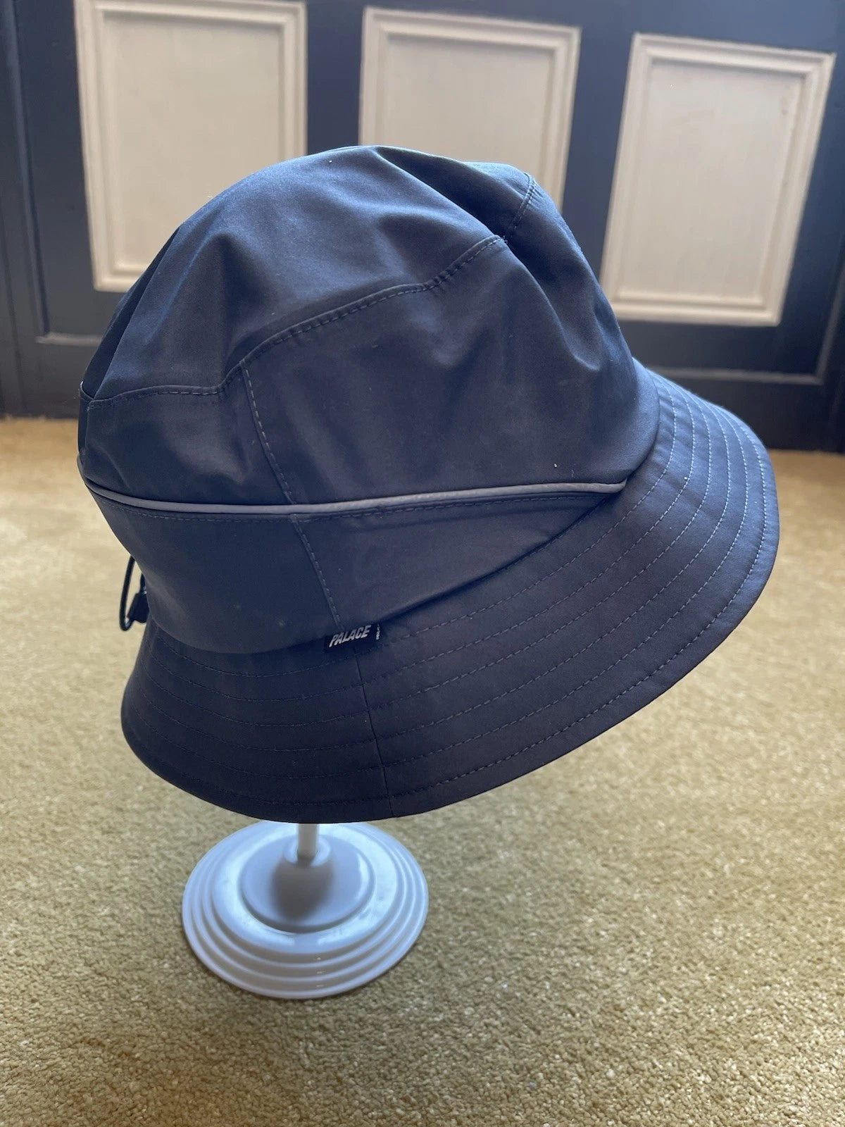 eBay 168200084059 photo 5: Palace Gore-Tex M-Tek Bucket Hat Navy S/M Brand New With Tags FW24