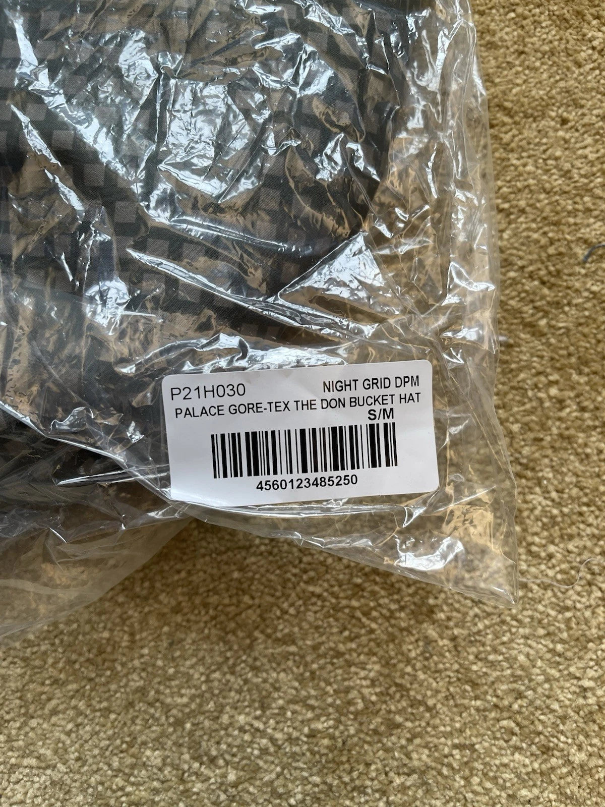 eBay 168200172654 photo 9: Palace Gore-Tex The Don Bucket Hat In Night Grid (FW 2021) Size S/M, BNWT