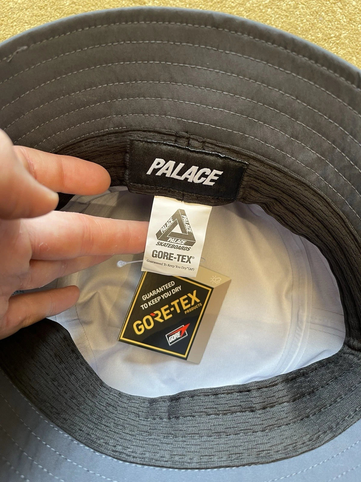 eBay 168200084059 photo 3: Palace Gore-Tex M-Tek Bucket Hat Navy S/M Brand New With Tags FW24