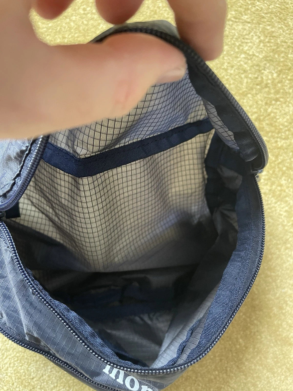 eBay 168527875596 photo 5: Men’s Montbell Pocketable Light Banana Pouch Waist Bag In Navy, BNWT