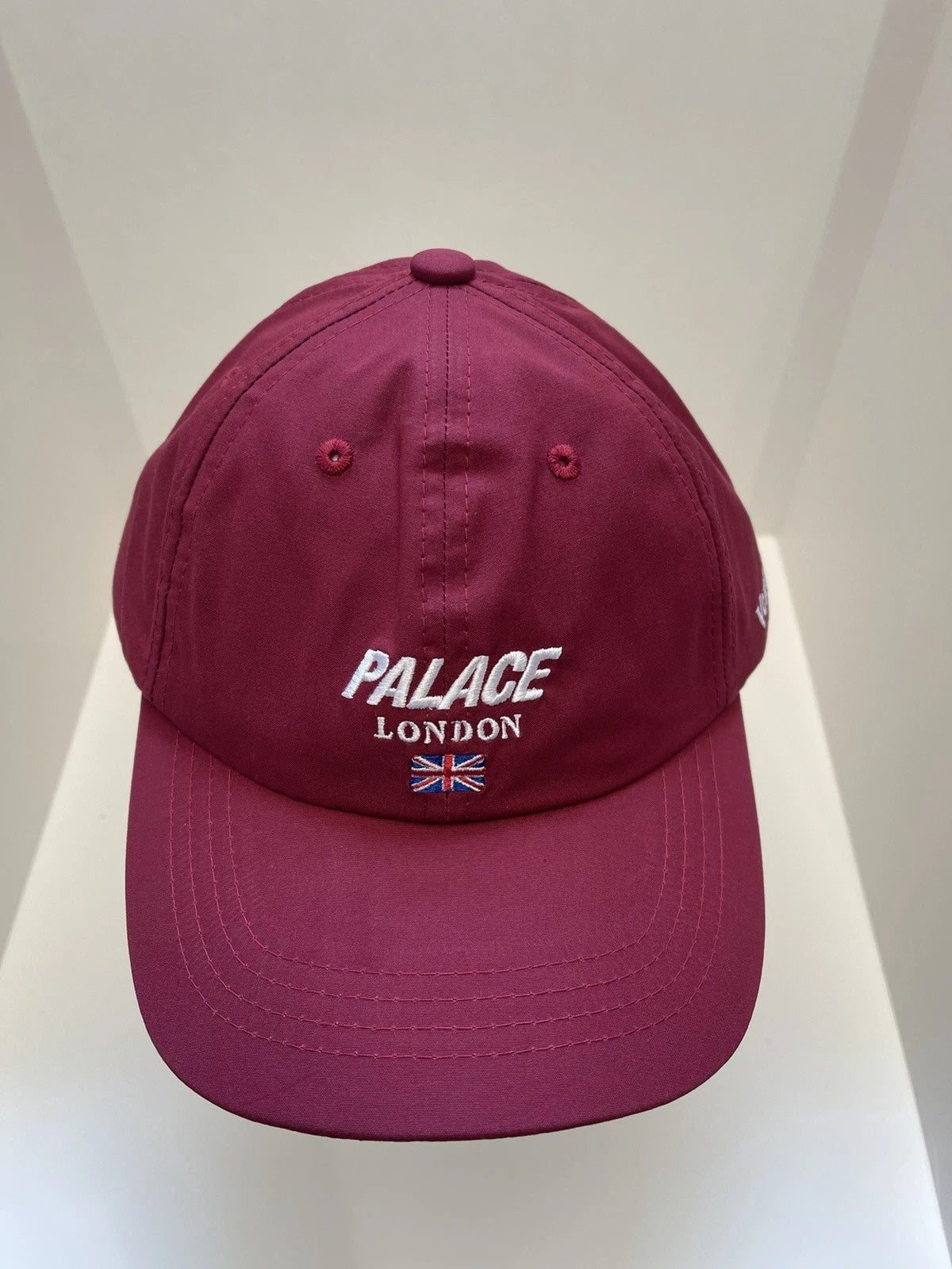 eBay 168547231200 photo 2: Palace London Ventile 6-Panel Cap In Burgundy (FW 2022) One Size, BNWT