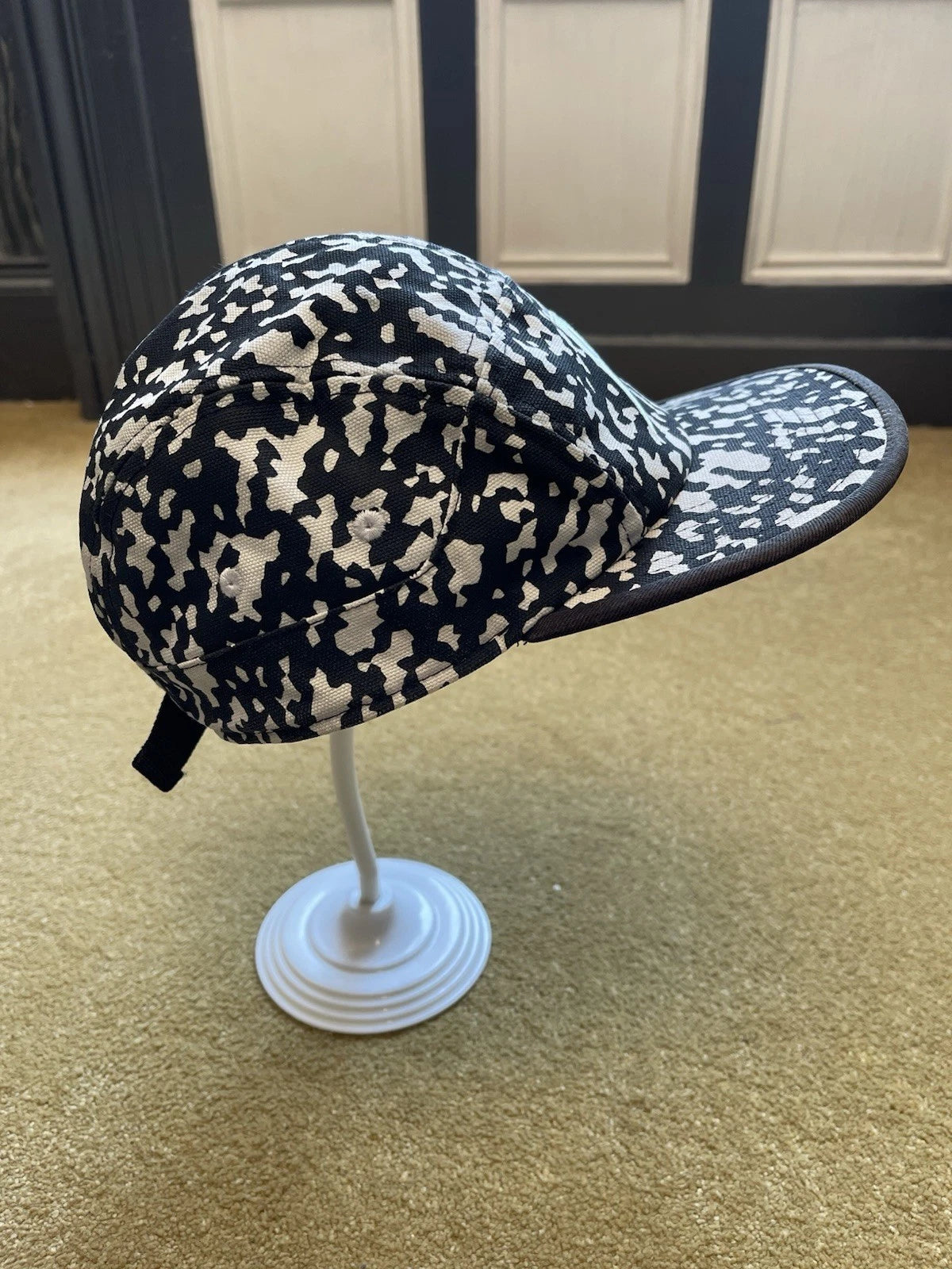 eBay 168438378087 photo 5: Men’s Palace 5-Panel Camp Cap In Black and White, One Size
