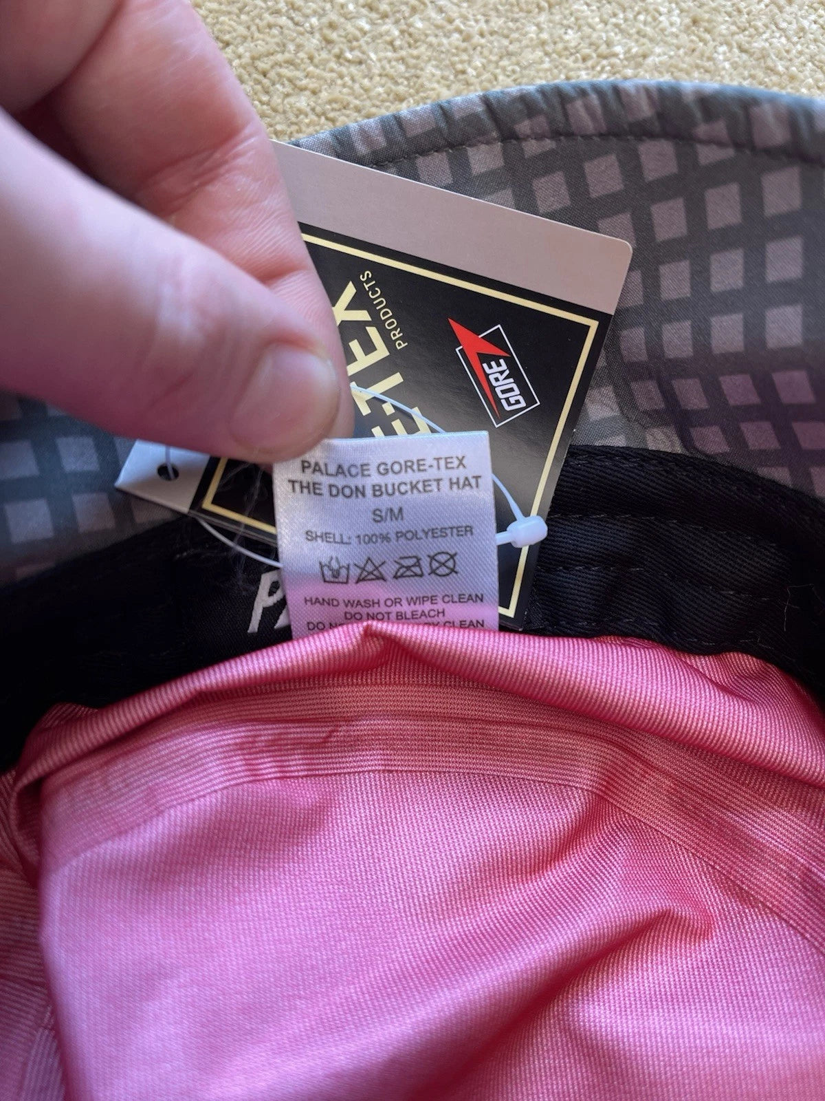 eBay 168200172654 photo 6: Palace Gore-Tex The Don Bucket Hat In Night Grid (FW 2021) Size S/M, BNWT