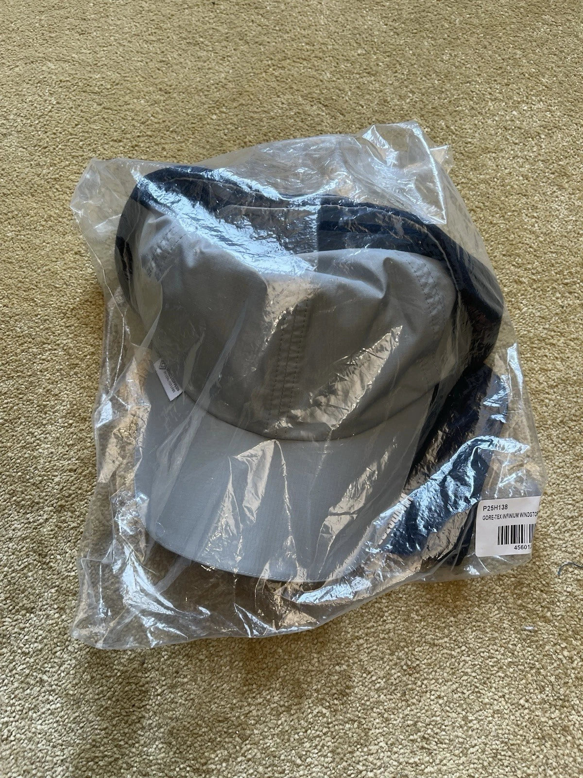 eBay 168200446886 photo 13: Palace Gore-Tex Infinium Windstopper Mask 6-Panel Cap in Grey (FW 2023) Size S/M