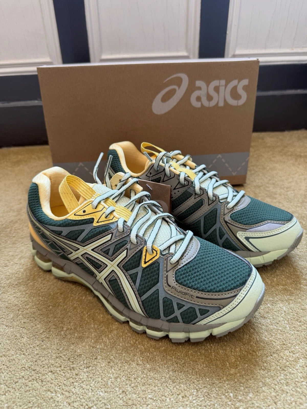 eBay 168552625370 photo 1: Women’s ASICS UB10-S Gel-Kayano 20 Trainers In Green/Jade Size UK 6.5, BNIB