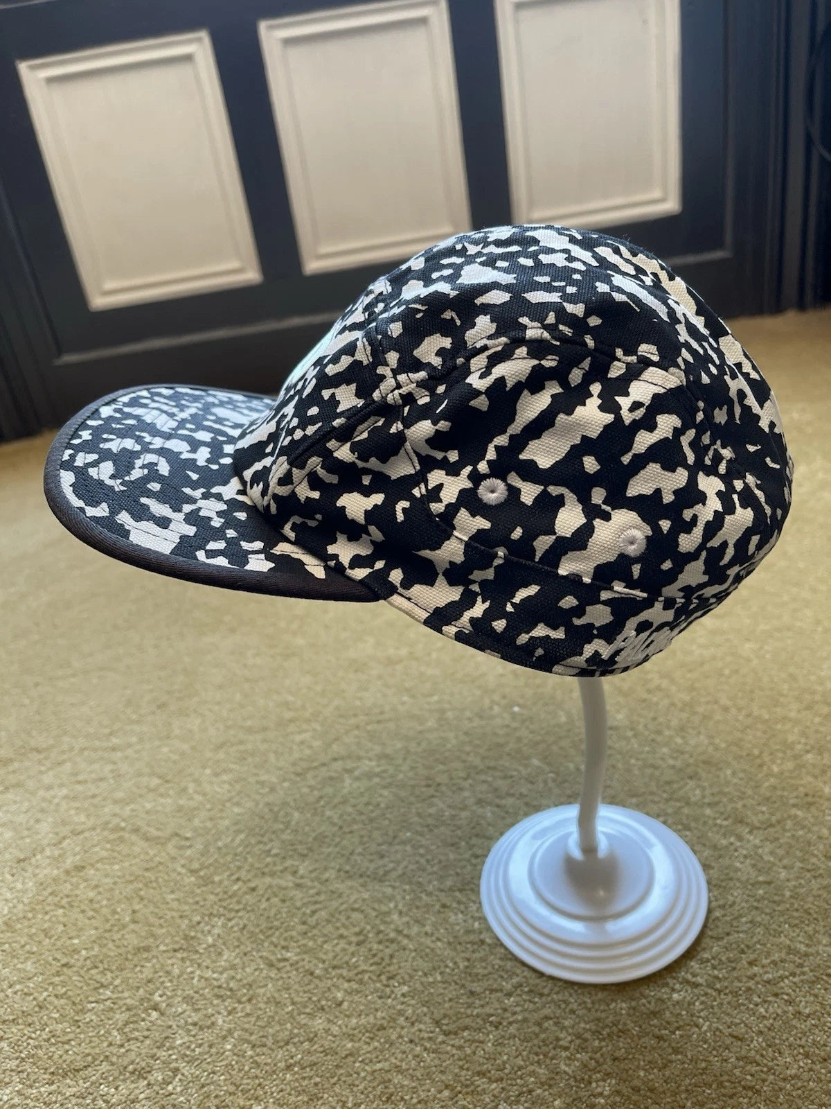 eBay 168438378087 photo 3: Men’s Palace 5-Panel Camp Cap In Black and White, One Size