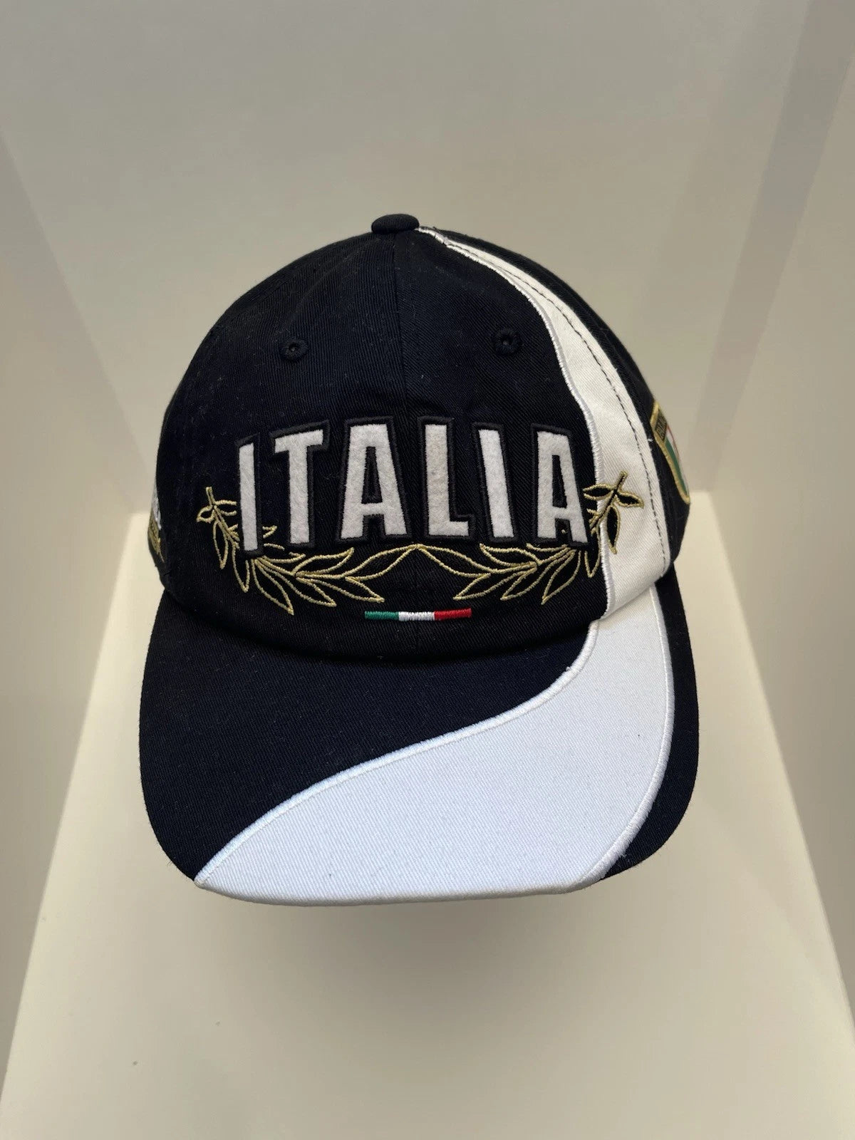 eBay 168540051605 photo 2: Palace Italia 6-Panel Cap In Black (SS 2024) One Size