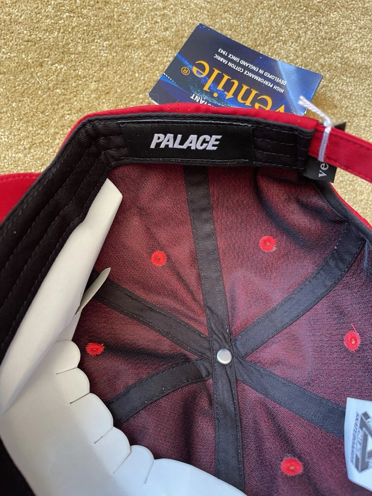 eBay 168081668369 photo 7: Palace P 6-Panel Ventile Cap in Red (FW 2017) BNWT