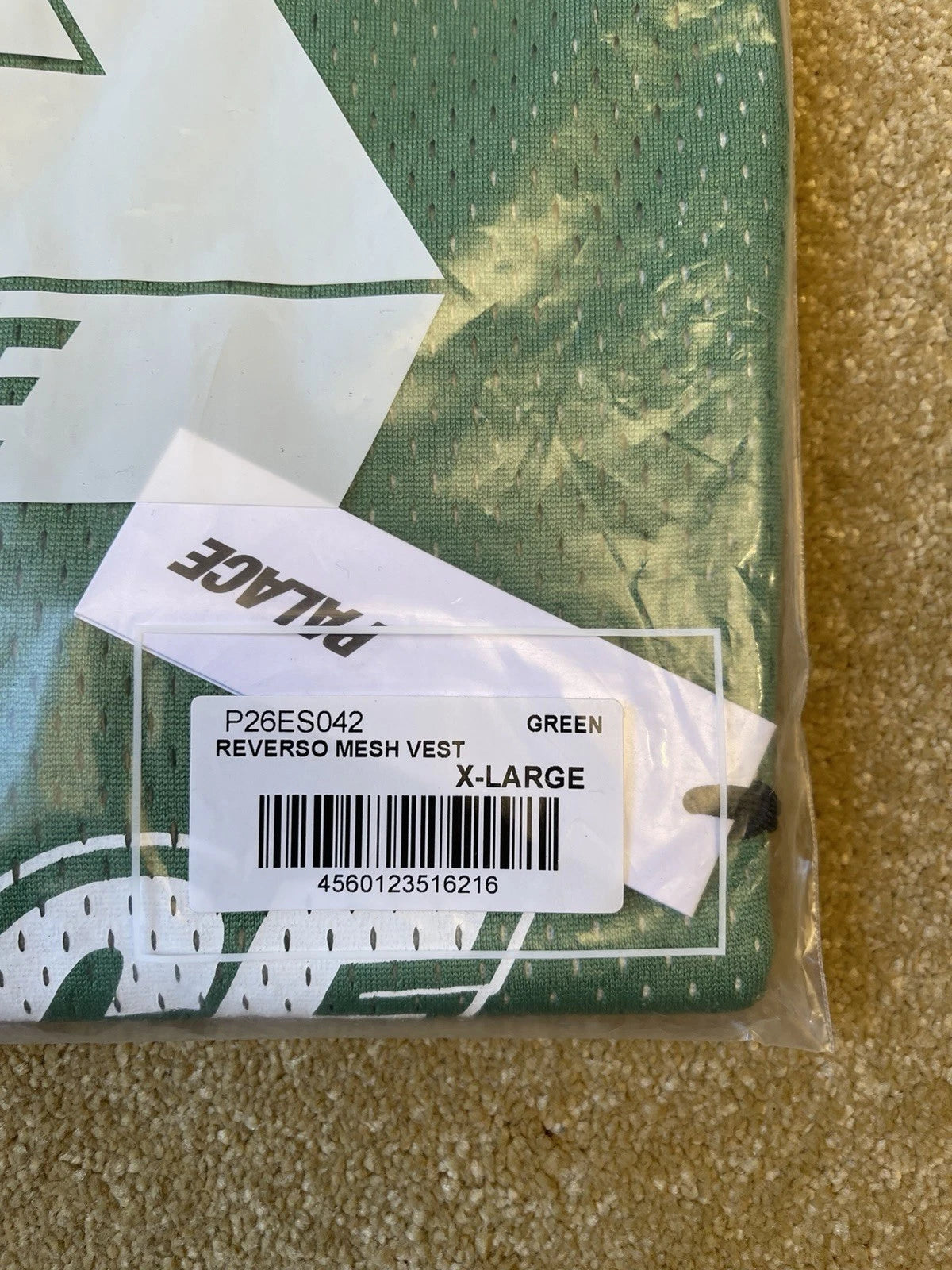 eBay 168569363732 photo 9: Palace Reverso Mesh Border Vest In Green/White (SS 2024) Size XL, BNWT