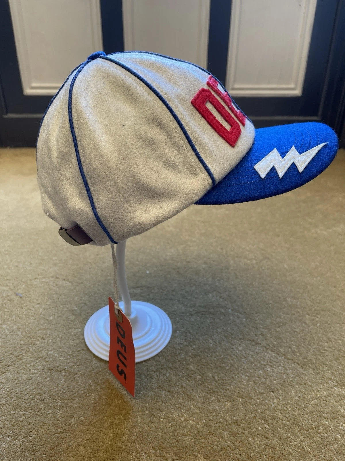 eBay 168441718904 photo 5: Deus Ex Machina Restwell Wool Cap In Cream/Blue, One Size, BNWT
