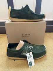 eBay 168552577279 photo 1: Men’s Clark’s Originals Natalie European Exclusive Shoes In Deep Green Size UK 8