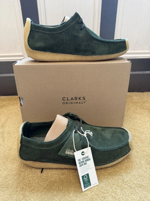 eBay 168552577279 photo 1: Men’s Clark’s Originals Natalie European Exclusive Shoes In Deep Green Size UK 8
