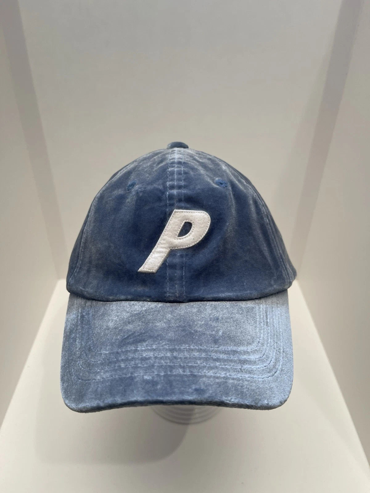 eBay 168475814824 photo 1: Palace Velvet P 6-Panel Cap In Blue/White (SS 2018) One Size