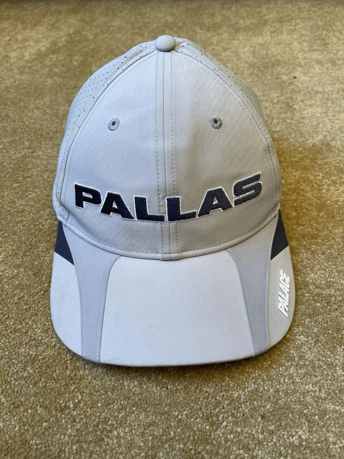 eBay 168084693361 photo 1: Men’s Palace ‘Pallas’ 6-Panel Cap in Grey (FW 2023)