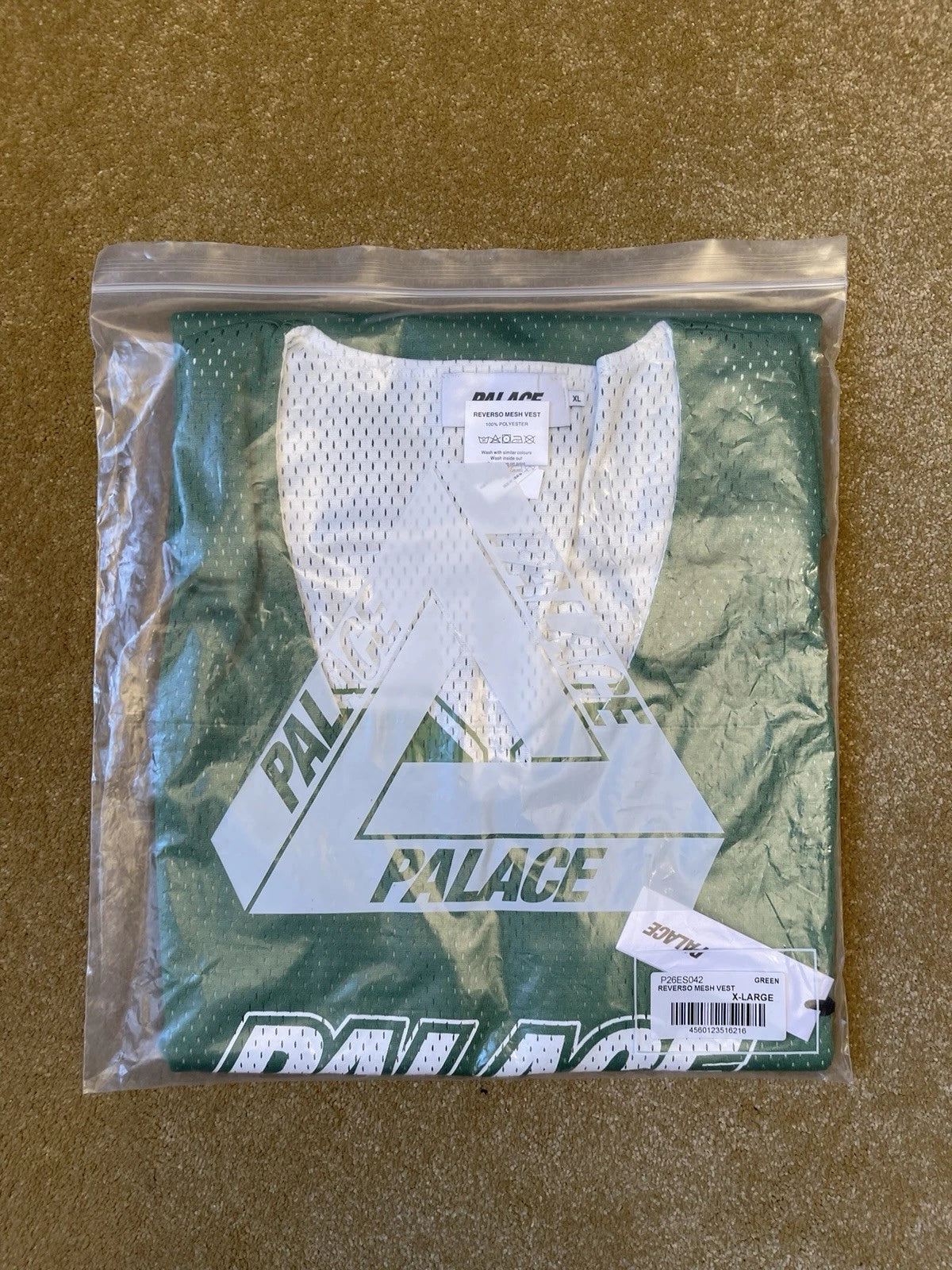 eBay 168569363732 photo 8: Palace Reverso Mesh Border Vest In Green/White (SS 2024) Size XL, BNWT