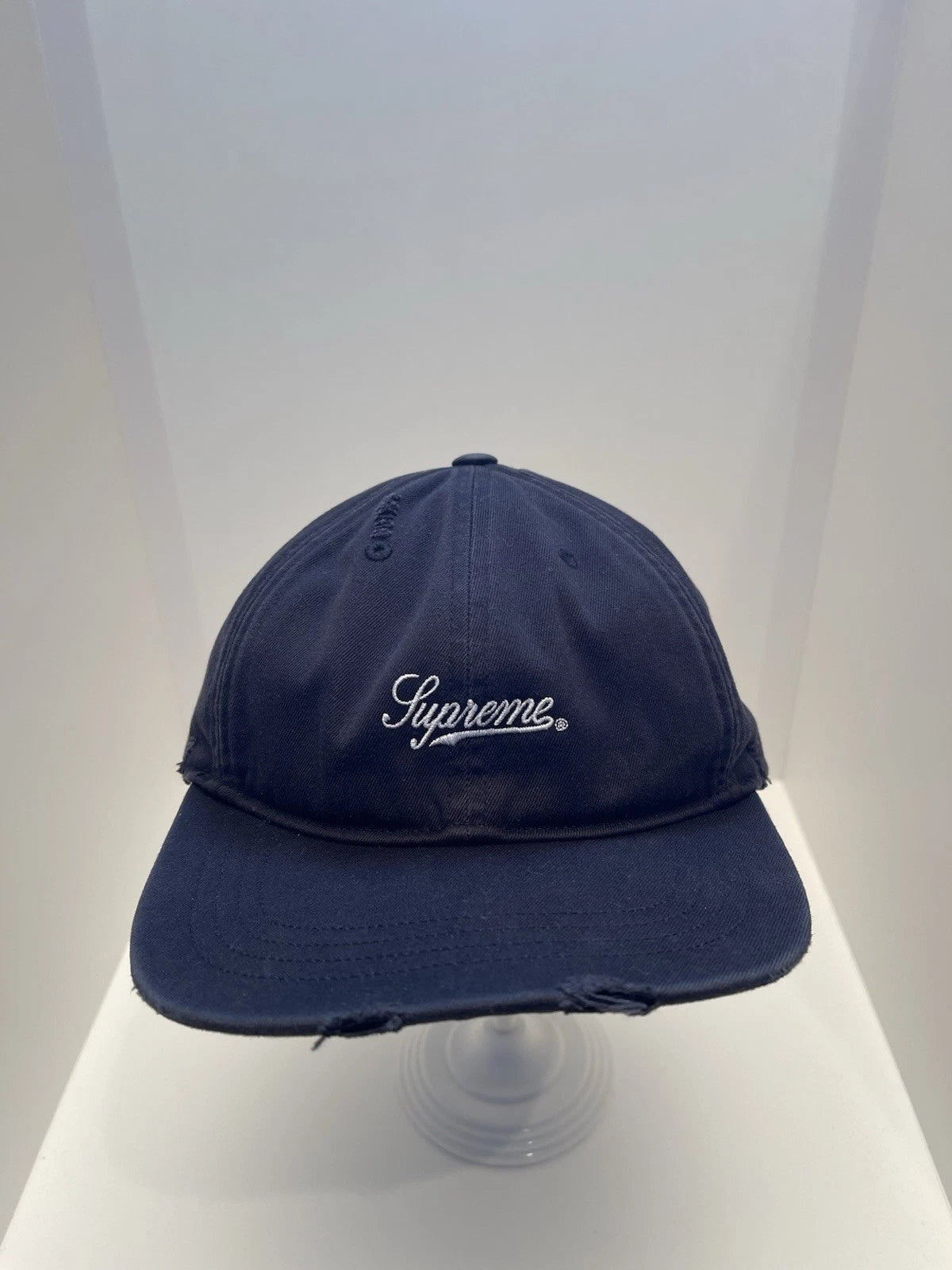 eBay 168535134981 photo 1: Supreme Distressed Script 6-Panel Cap In Black (FW 2025) One Size
